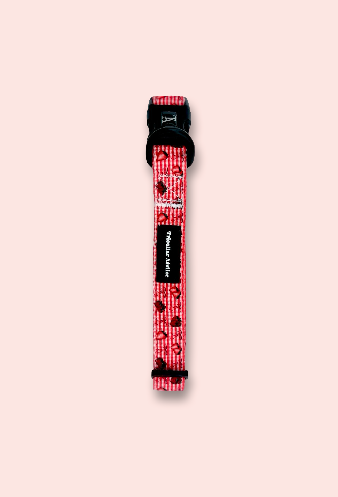 Paws & Berries - Stawberry dog collar